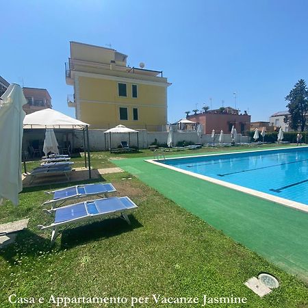 Casa E Appartamento Per Vacanze Jasmine ローマ エクステリア 写真